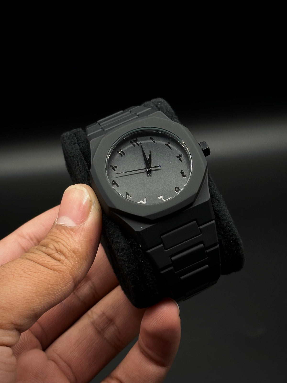 Full Black Aura Quartz Watch for Men – Lightweight Analog Wristwatch with Premium Finish (Without Box)